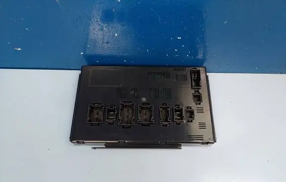Mercedes-Benz GL X164 SAM control unit A1649005401 A1649005101 A1644403501