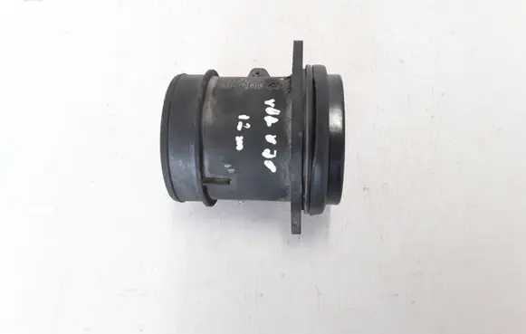 Volvo V70 Mass air flow meter 31216661
