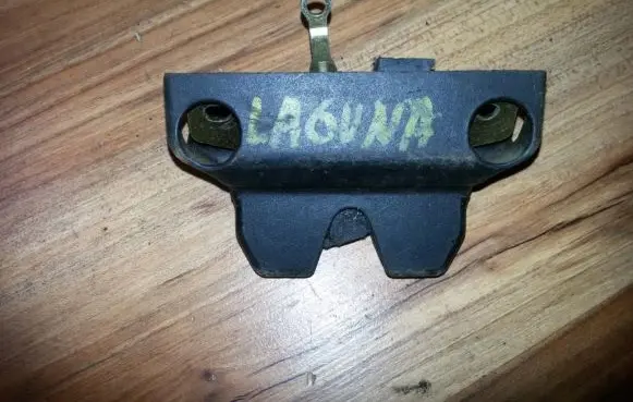 Renault Laguna I Tailgate/trunk/boot lock/catch/latch 7700823676C