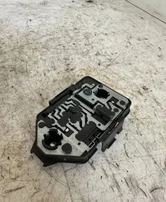 Volkswagen Vento Tail light bulb cover holder 1h5945257