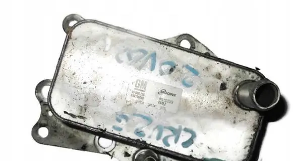 Chevrolet Cruze Engine oil radiator 96868256