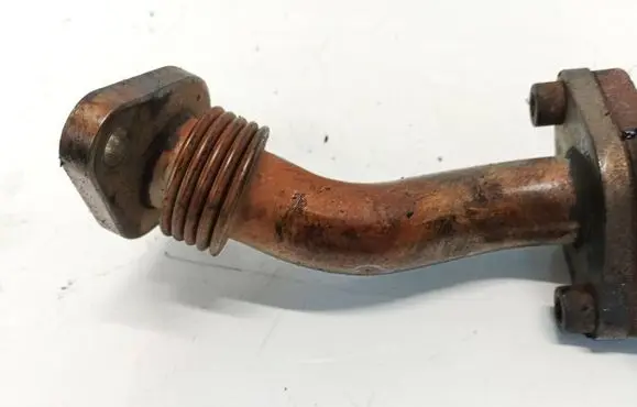 Volvo S70 V70 V70 XC EGR valve line/pipe/hose 074131525f