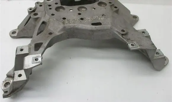 Audi Q7 4M Gearbox mounting bracket