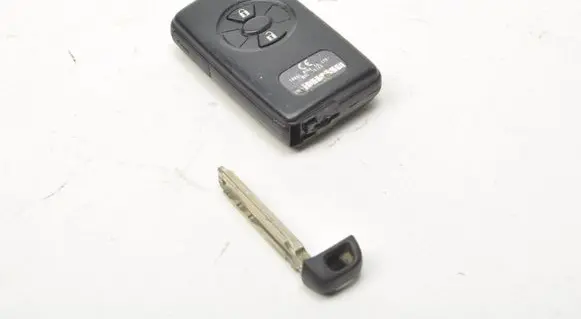 Toyota Auris 150 Ignition key/card 