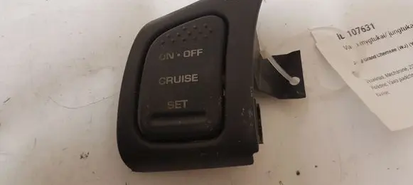 Jeep Grand Cherokee (WJ) Steering wheel buttons/switches C18033AA5