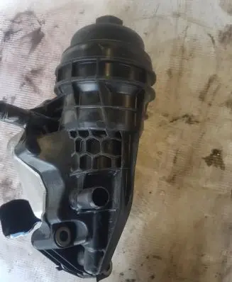 Mercedes-Benz CLA C117 X117 W117 Oil filter mounting bracket 5989070107