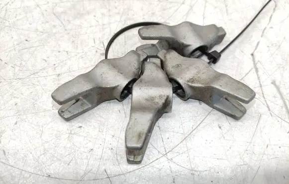 Opel Insignia A Fuel Injector clamp holder 244763 154763 234763