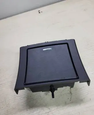 Mercedes-Benz E W212 Ashtray (rear) A2126803850 81712001