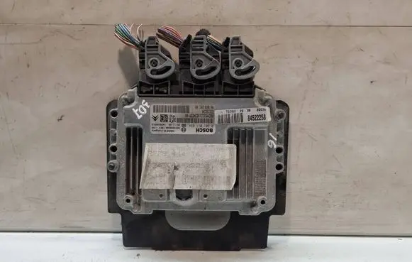 Peugeot 307 Engine control unit/module 9653958980 9660324180 0281011634