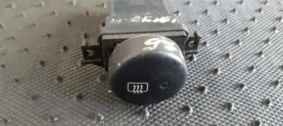 Hyundai Accent Windscreen/window heater switch 864W01282 864W0128