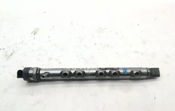 Toyota Verso-S Fuel main line pipe 851416601