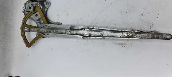 Toyota Land Cruiser (HDJ90) Front door window regulator with motor NOCODE