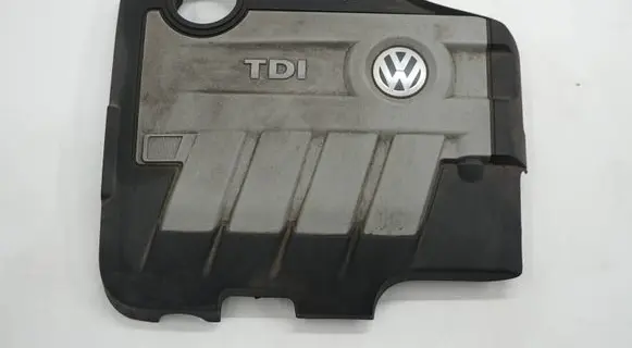 Volkswagen Tiguan Engine cover (trim) 03L103925ACR 03L103925