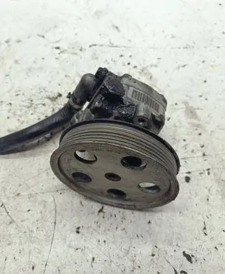 Audi A5 8T 8F Power steering pump 8K0145153F