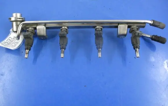 Seat Ibiza II (6k) Fuel main line pipe 06A133681E