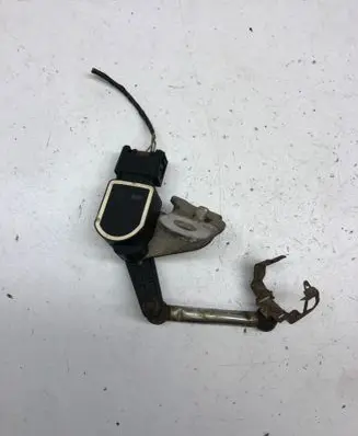 BMW 3 E90 E91 Headlight/headlamp level sensor 6778813