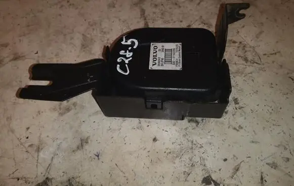 Volvo S40, V40 Horn signal 8696043