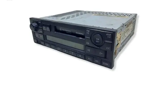 Volkswagen Golf IV Radio/CD/DVD/GPS head unit 1J0035186DKASACJ 1J0035186D