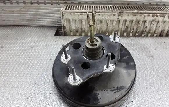 Nissan Note (E11) Brake booster 8200123846 46007AX721