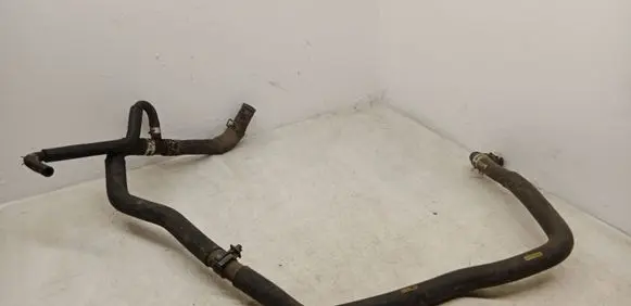 Mazda CX-7 Engine coolant pipe/hose