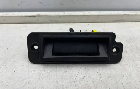 BYD Atto 3 Tailgate/trunk/boot open switch 