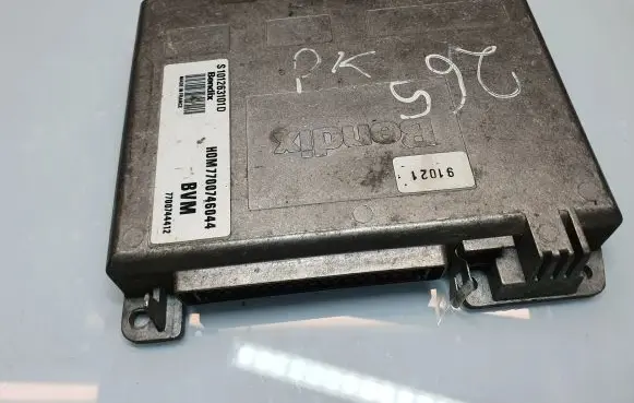 Renault Megane II Engine control unit/module S101263101D