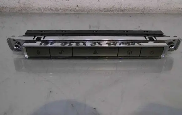 Jaguar XF X250 Hazard light switch