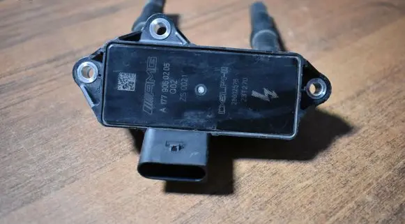 Mercedes-Benz A W177 High voltage ignition coil A1779060206555525