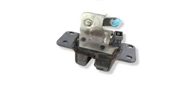 SsangYong Rexton I Tailgate/trunk/boot lock/catch/latch
