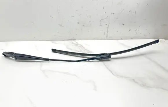 Audi A5 8T 8F Windshield/front glass wiper blade 8K1955407