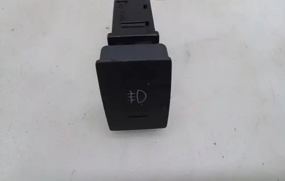 Fog light switch