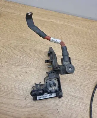 BMW 4 F32 F33 Current control relay 19322000001 29032014 929615101