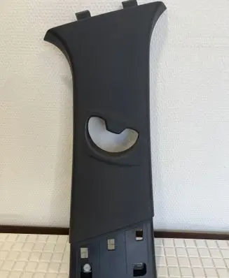 BMW X1 E84 (B) pillar trim (top) 2990776