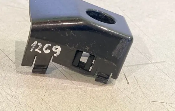 Audi A6 C7 Front parking sensor holder (PDC) 4G0919268A