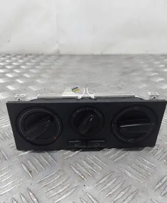 Volkswagen Golf IV Climate control unit 1J0820045F