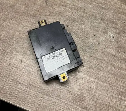 Tailgate/trunk control unit/module