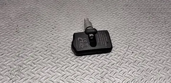 GMC Sierra 2500 Tire pressure sensor 9959AVS62U009