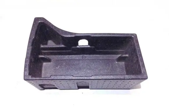 Skoda Yeti (5L) Tool box 5L6858857D