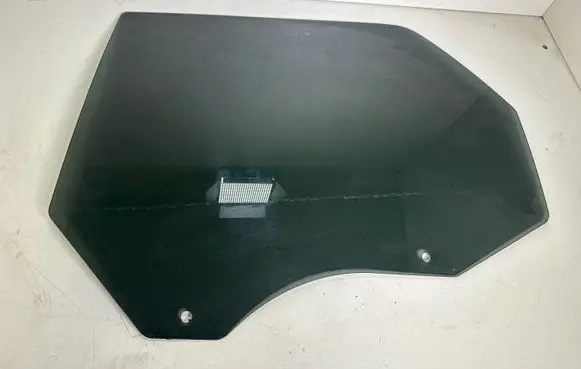 Dodge Durango III Rear door window glass 