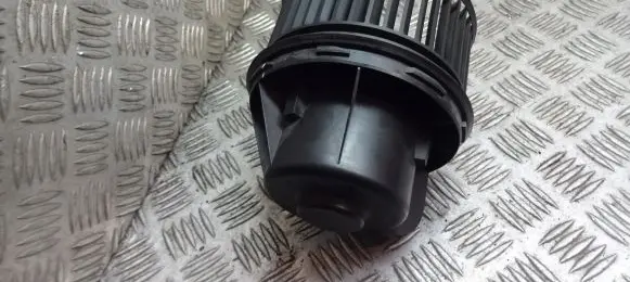 Ford Focus C-MAX Front door blower motor 3M5-H-18456-EB