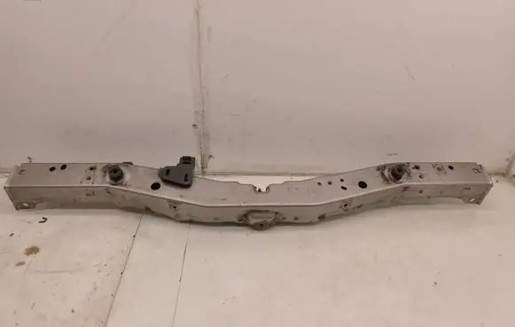 Toyota Auris E180 Radiator support slam panel 03012