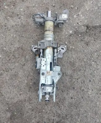 Steering wheel axle set