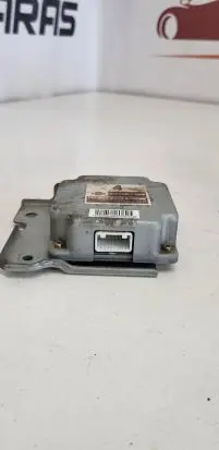 Nissan X-Trail T30 Torque split ecu control unit/module 41650EQ070 A68000UO6