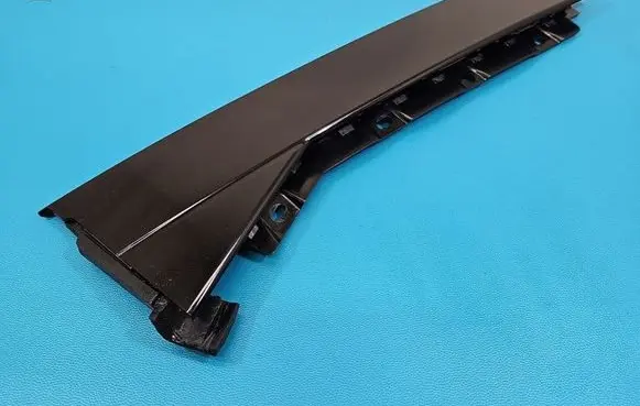 BMW iX1 Rear door trim (molding) 16081013 IMPRK1570969
