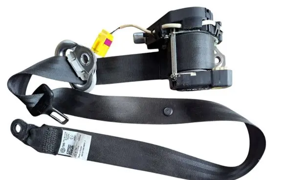 Volkswagen Caddy Front seatbelt 2K5857806