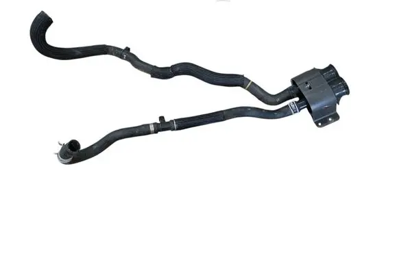 Tesla Model S Engine coolant pipe/hose 100311700H