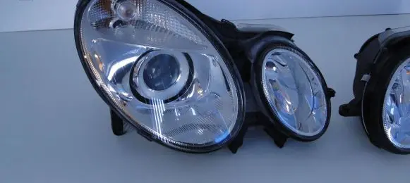 Mercedes-Benz E W211 Headlight/headlamp A2118202061