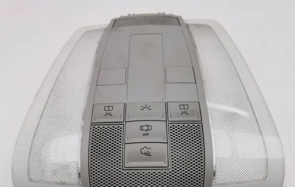 Mercedes-Benz C W204 Front seat light A2048202001