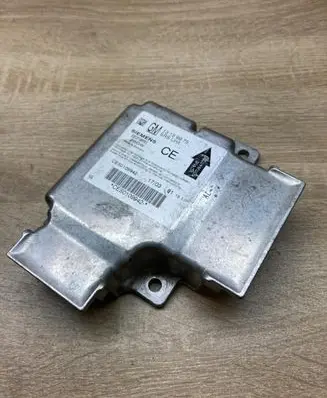Opel Zafira B Airbag control unit/module 13188856