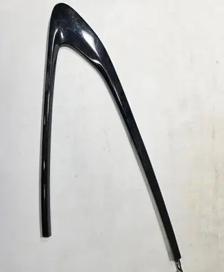 BMW 6 G32 Gran Turismo Rear side glass trim 8495574